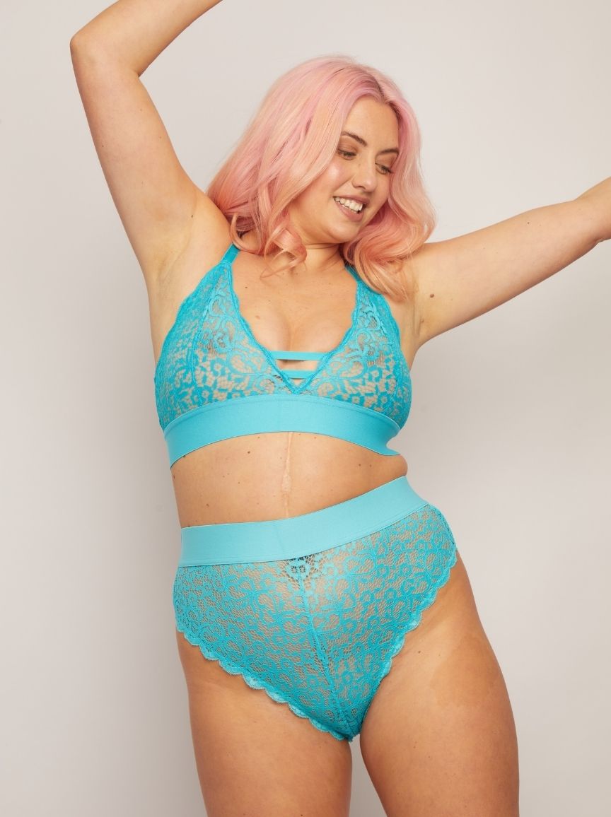 Amber Bralette : Bluebird Blue