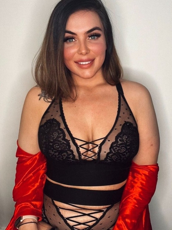 Maya sexy lace longline bralette in midnight black